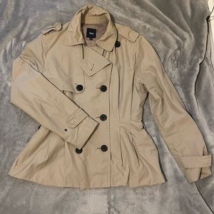 GAP Belted Cropped Trench Coat